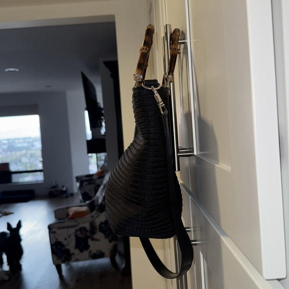 Gucci purse with bamboo handles - Picture 2 of 5